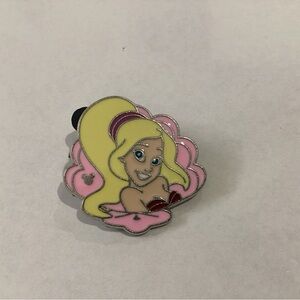Disney Pin - Hidden Mickey - Daughters of King Triton - Arista Ariel Sister (L)